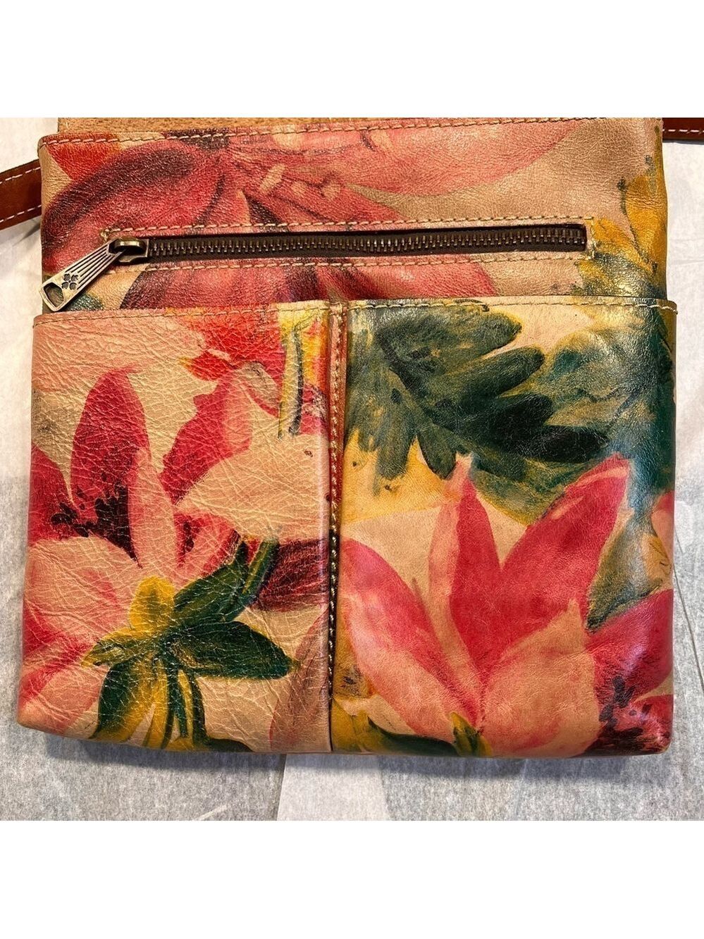 Patricia Nash Granada Floral Print Leather Crossbody Bag - Picture 3 of 6